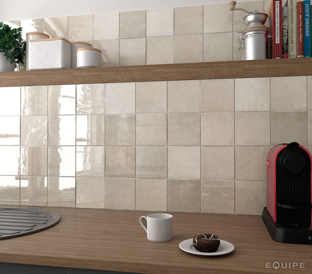 Faianta Equipe, Artisan Ochre, Lucios, Aspect Uni, 13,2x13,2cm