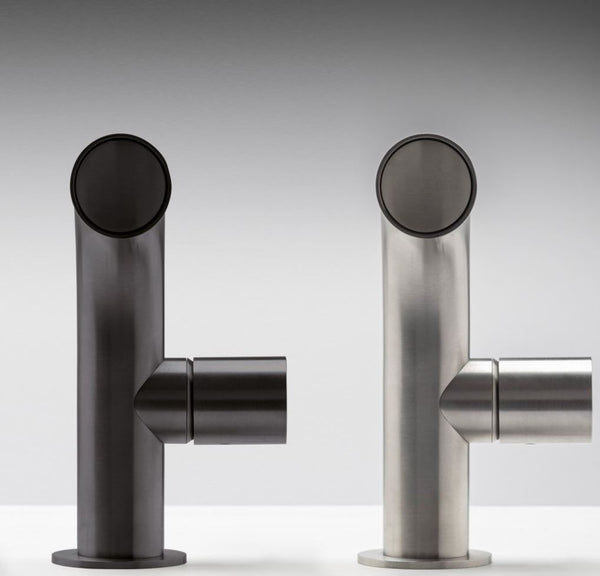 Baterie Lavoar pe blat Treemme Watertube, 136 mm, PVD 01, Negru Mat